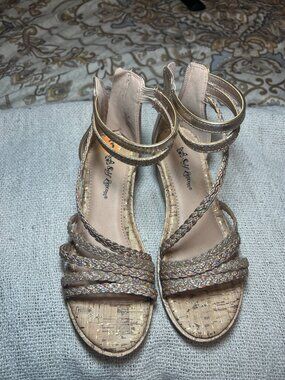 Self Esteem Girls Rose Gold Glitter Cork Wedge Sandals Size 3 – Worn Once – EUC